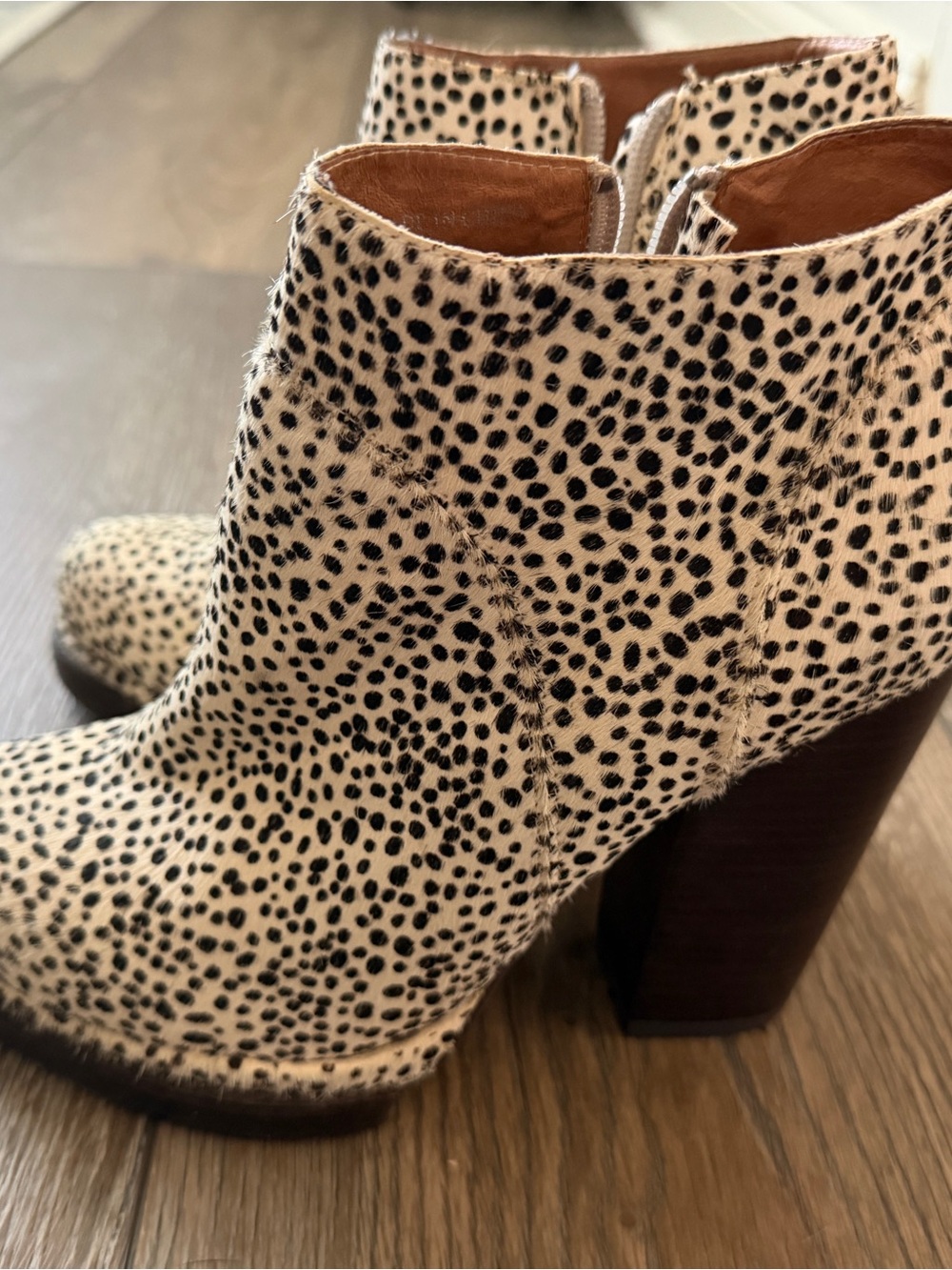 Women’s Leopard Print Ankle Booties - Cream & Black size 10